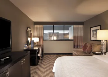 Sheraton Bucks County Langhorne hotel thumbnail 4