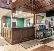 Quality Inn Near Mammoth Mountain Ski Resort hotel detail image 7
