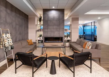 DoubleTree by Hilton Denver Cherry Creek hotel thumbnail 2