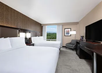DoubleTree by Hilton Denver Cherry Creek hotel thumbnail 8