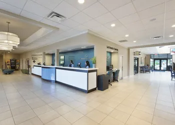 Rosen Inn International hotel thumbnail 2