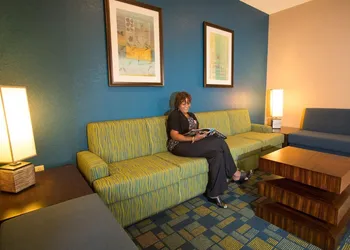 Rosen Inn International hotel thumbnail 6