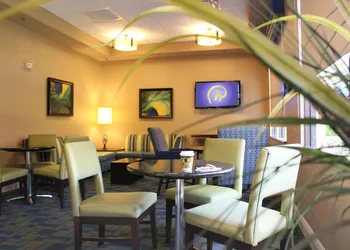 Rosen Inn International hotel thumbnail 8