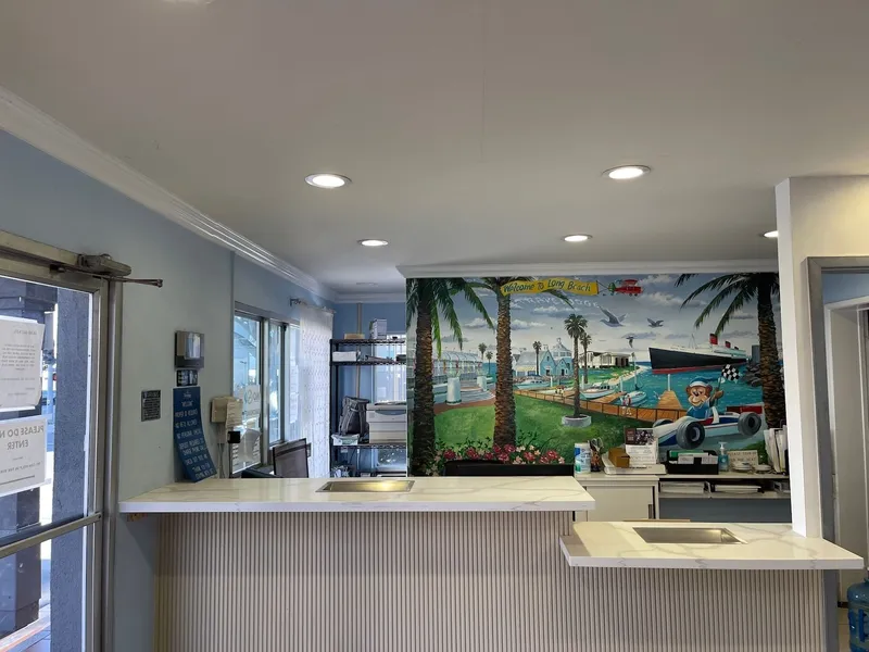 Travelodge by Wyndham Long Beach Convention Center hotel detail image 2