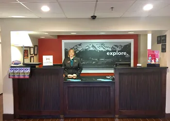 Hampton Inn Sevierville hotel thumbnail 2