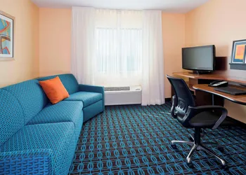 Fairfield Inn & Suites Lexington Keeneland Airport hotel thumbnail 8