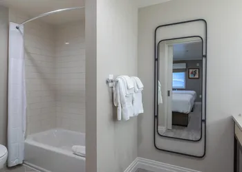 Bluestem Hotel Torrance Los Angeles, an Ascend Collection Hotel hotel thumbnail 7