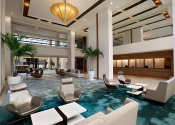 Hilton Miami Airport Blue Lagoon hotel thumbnail 5