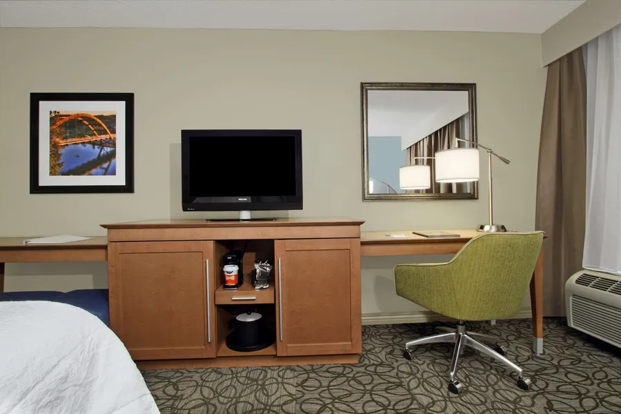 Hampton Inn Austin/Airport Area South hotel detail image 6