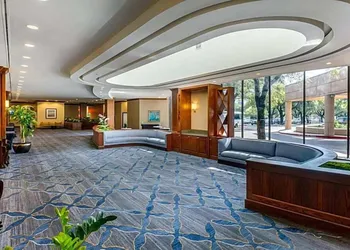 Austin Southpark Hotel hotel thumbnail 8