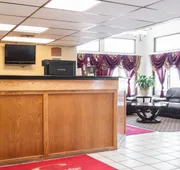 Econo Lodge Kansas City Downtown North hotel detail image 3