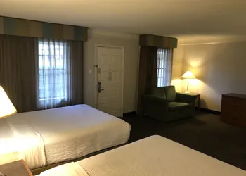 La Quinta Inn by Wyndham Austin Oltorf hotel thumbnail 6