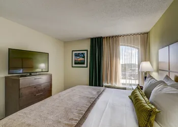 Candlewood Suites Richmond - West Broad by IHG hotel thumbnail 5