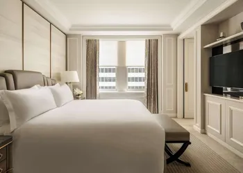 Waldorf Astoria New York hotel thumbnail 8