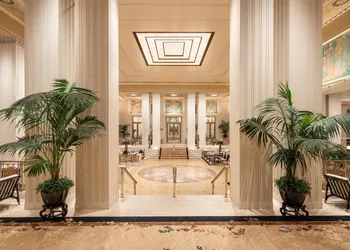 Waldorf Astoria New York hotel thumbnail 3