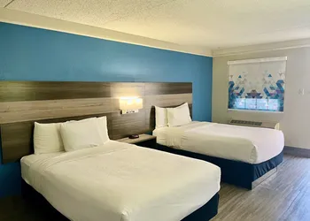 La Quinta Inn by Wyndham El Paso East Lomaland hotel thumbnail 6