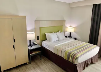 Country Inn & Suites by Radisson, Sandusky South, OH hotel thumbnail 8
