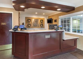 Comfort Inn Santa Monica - West Los Angeles hotel thumbnail 2