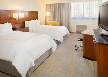 Los Angeles Marriott Burbank Airport hotel thumbnail 6