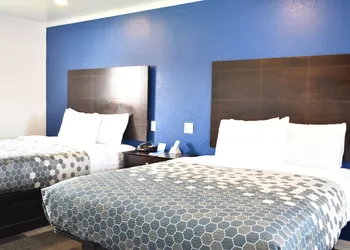 Rodeway Inn Swainsboro hotel thumbnail 2
