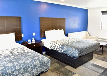 Rodeway Inn Swainsboro hotel thumbnail 5