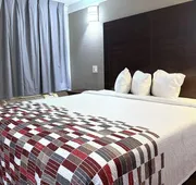 Red Roof Inn & Suites Houston - Hobby Airport hotel detail image 4