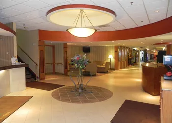Quality Hotel & Suites At The Falls hotel thumbnail 3
