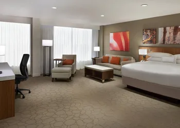 Delta Hotels by Marriott Toronto Airport & Conference Centre hotel thumbnail 3