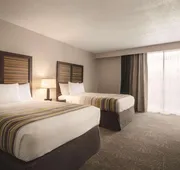 Country Inn & Suites by Radisson, Erlanger - Cincinnati South hotel detail image 3