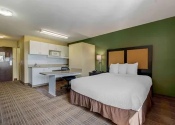 Extended Stay America Suites Chicago Gurnee hotel thumbnail 5