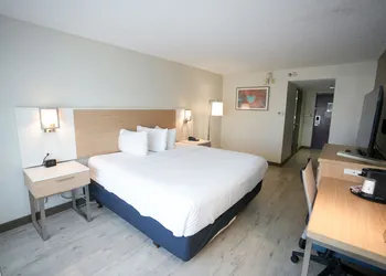 Wyndham Garden Duluth hotel thumbnail 8