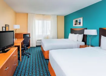 Fairfield Inn & Suites Lincoln hotel thumbnail 5