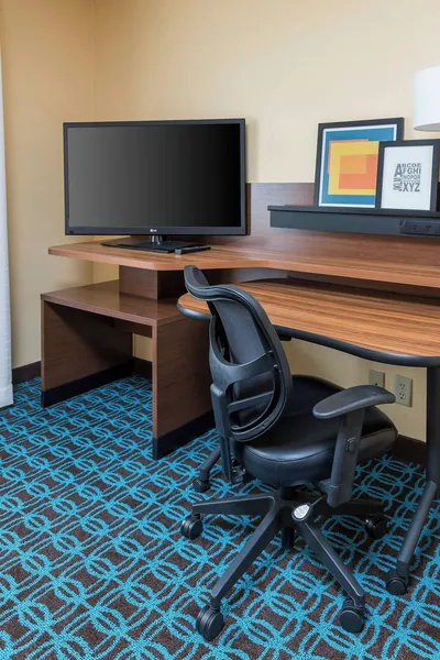 Fairfield Inn & Suites Lincoln hotel detail image 6