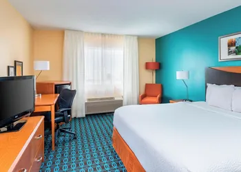 Fairfield Inn & Suites Lincoln hotel thumbnail 7