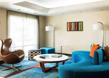 Country Inn & Suites by Radisson, Phoenix Airport, AZ hotel thumbnail 2
