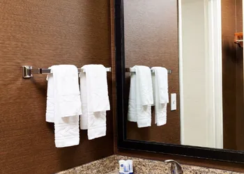 Country Inn & Suites by Radisson, Phoenix Airport, AZ hotel thumbnail 8