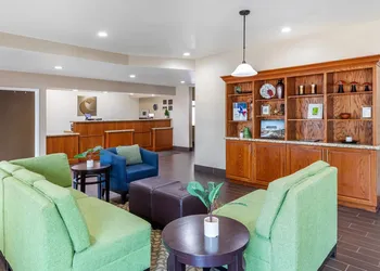 Comfort Inn & Suites Temple - Medical Center hotel thumbnail 2
