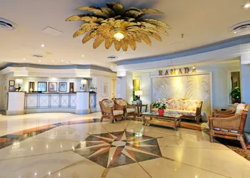 Ramada Plaza by Wyndham Waikiki hotel thumbnail 3