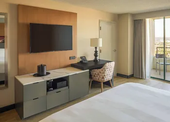 San Diego Marriott Mission Valley hotel thumbnail 8