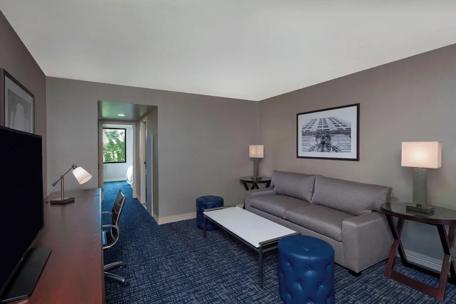 Sheraton Suites Philadelphia Airport hotel detail image 6