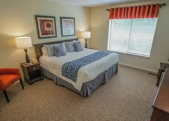 Brewster Green Resort hotel thumbnail 2