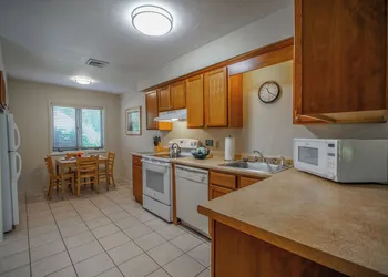 Brewster Green Resort hotel thumbnail 4