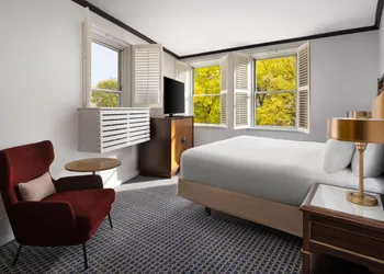 Hilton Orrington / Evanston hotel thumbnail 7
