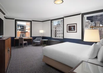 Hilton Orrington / Evanston hotel thumbnail 8