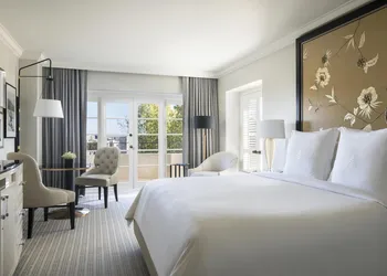 Four Seasons Los Angeles at Beverly Hills hotel thumbnail 6