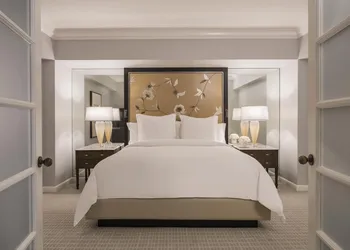 Four Seasons Los Angeles at Beverly Hills hotel thumbnail 8