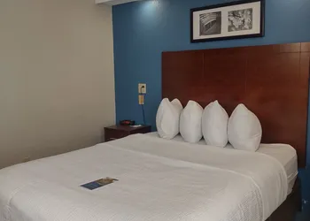 Baymont by Wyndham Flat Rock hotel thumbnail 8