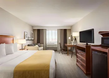 Country Inn & Suites by Radisson, Sidney, NE hotel thumbnail 5