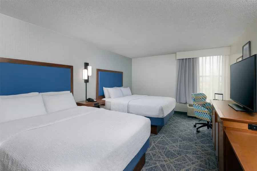 Hampton Inn Buffalo-Airport / Galleria Mall hotel detail image 6