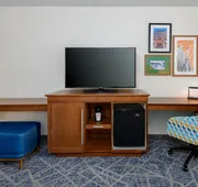 Hampton Inn Buffalo-Airport / Galleria Mall hotel detail image 7